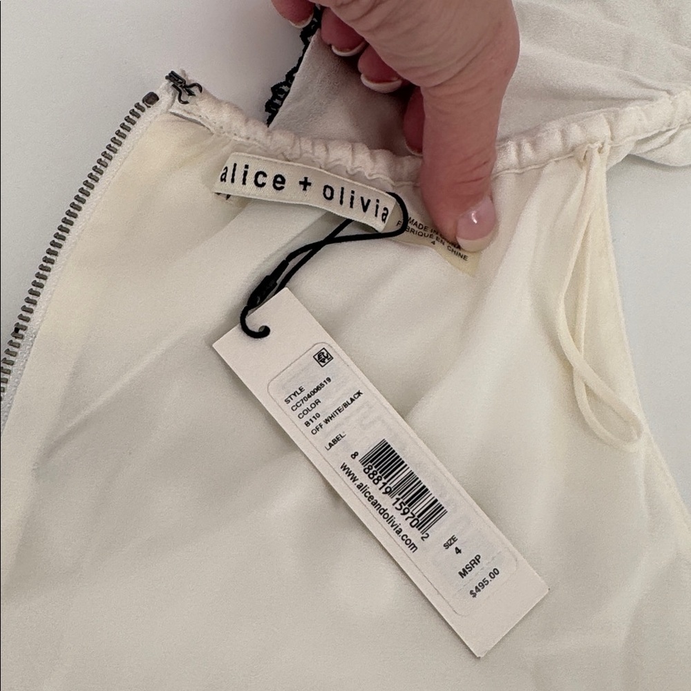 Alice + Olivia Rozzi Off Shoulder Dress - Picture 10 of 12